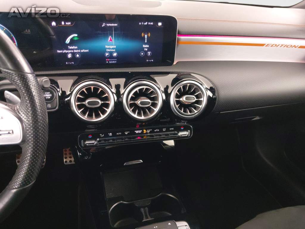 Foto inzerátu Mercedes CLA 200 d