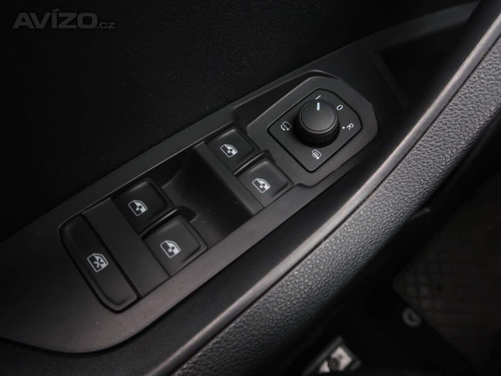 Foto inzerátu Skoda Karoq 2.0 TDI