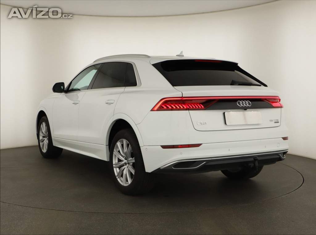 Foto inzerátu Audi Q8 55 TFSI