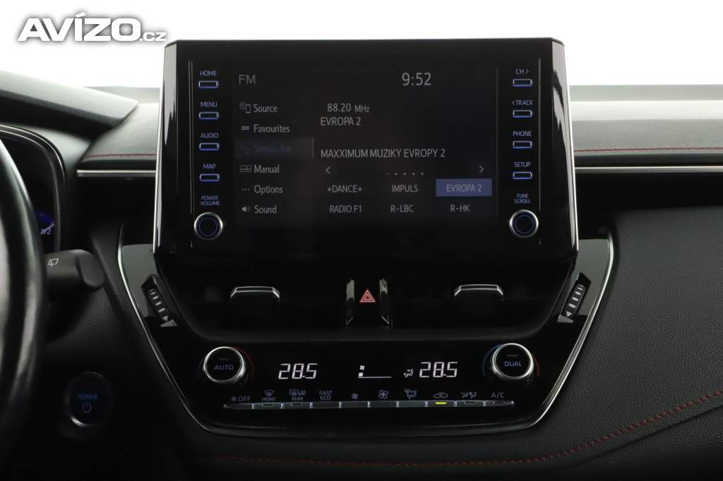 Foto inzerátu Toyota Corolla 1.8 Hybrid
