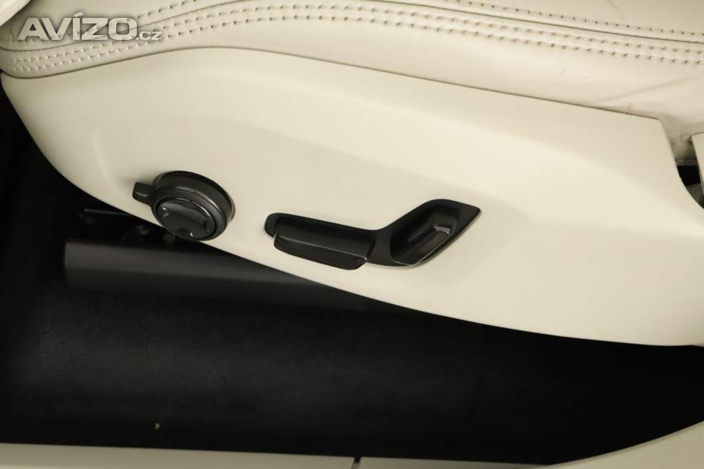 Foto inzerátu Volvo XC90 D5 AWD