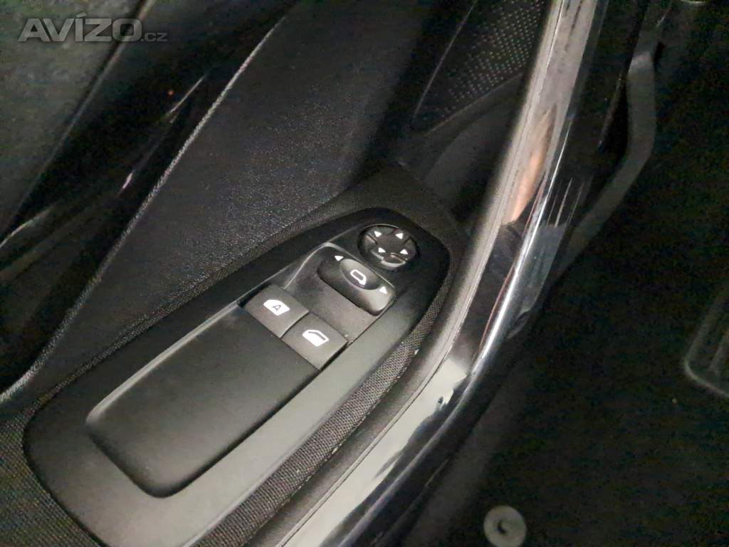 Foto inzerátu Peugeot 208 1.2 PureTech