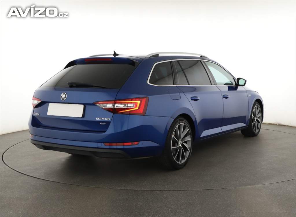 Foto inzerátu Skoda Superb 2.0 TDI 4x4