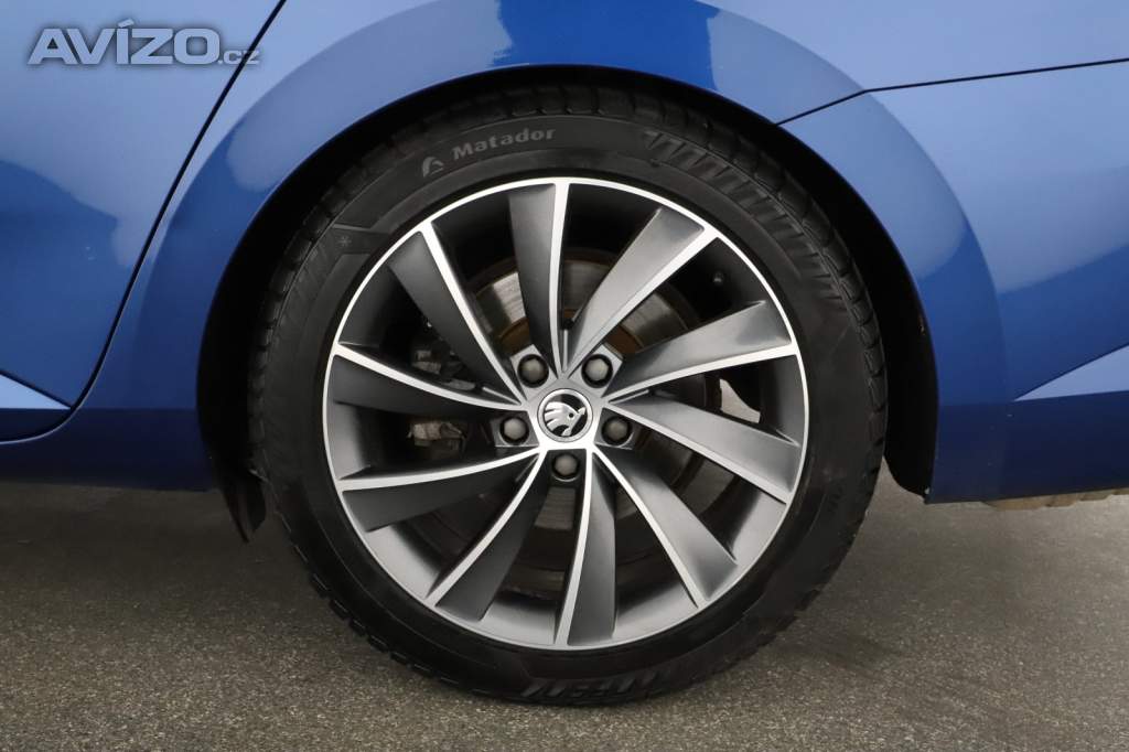 Foto inzerátu Skoda Superb 2.0 TDI 4x4