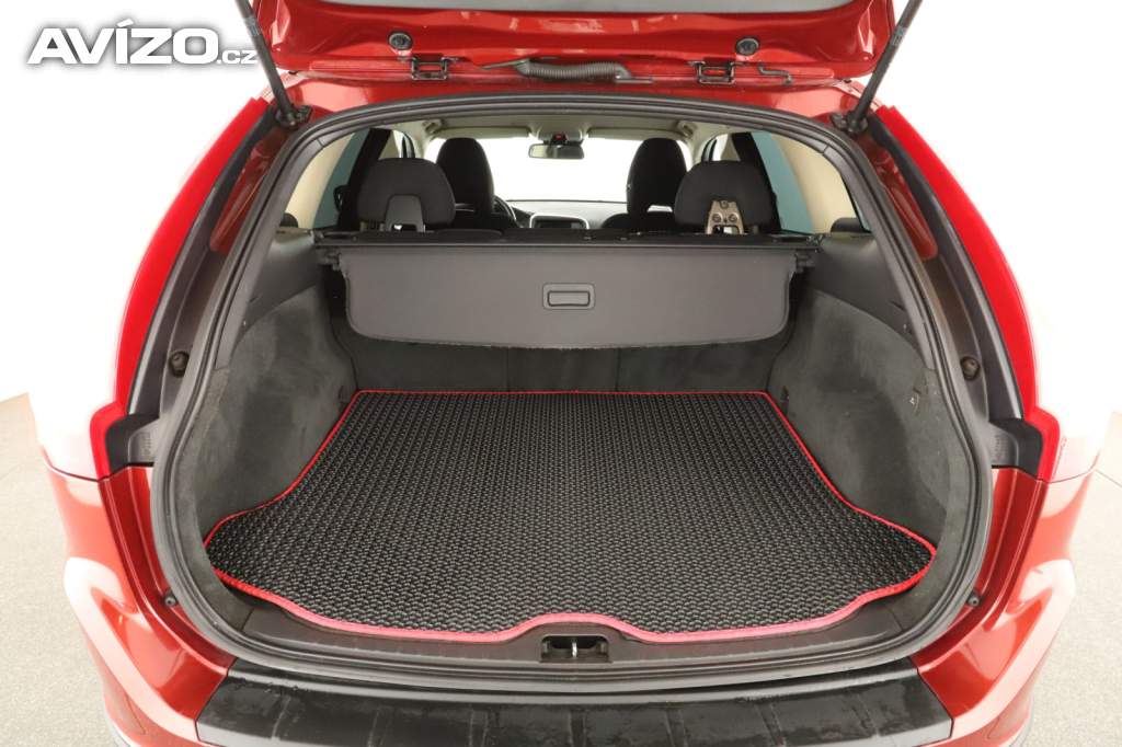 Foto inzerátu Volvo XC60 D4