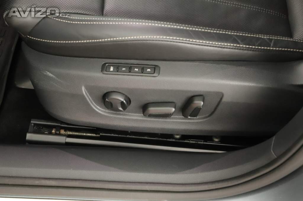 Foto inzerátu Skoda Superb 2.0 TSI
