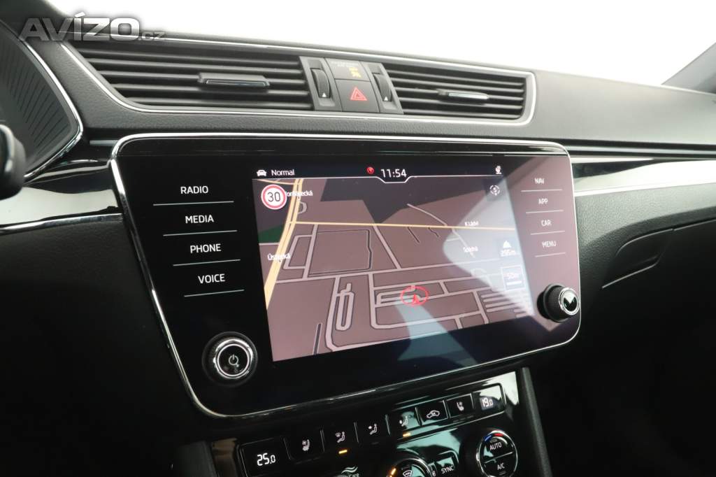 Foto inzerátu Skoda Superb 2.0 TSI