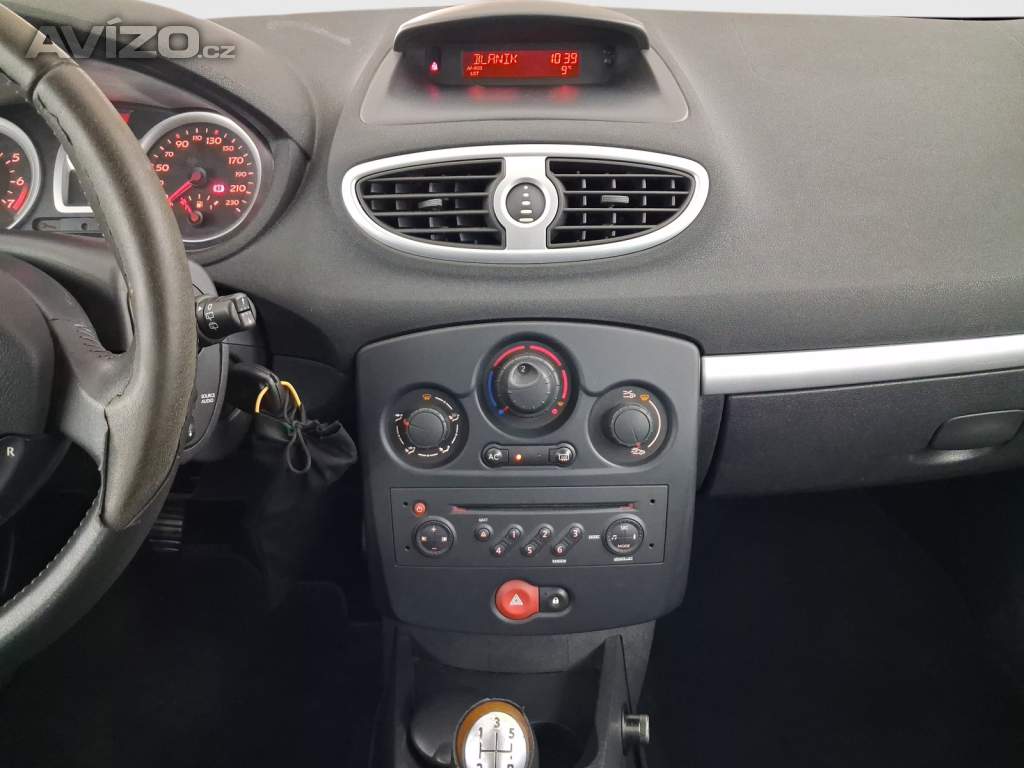 Foto inzerátu Renault Clio 1.2 16V