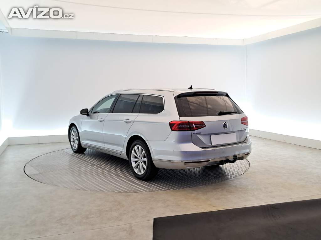 Foto inzerátu VW Passat 2.0 TDI