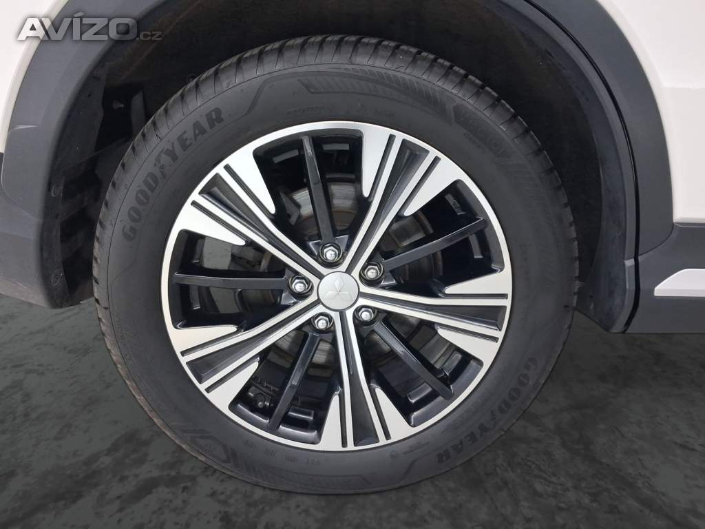 Foto inzerátu Mitsubishi Eclipse Cross 1.5 T-MIVEC