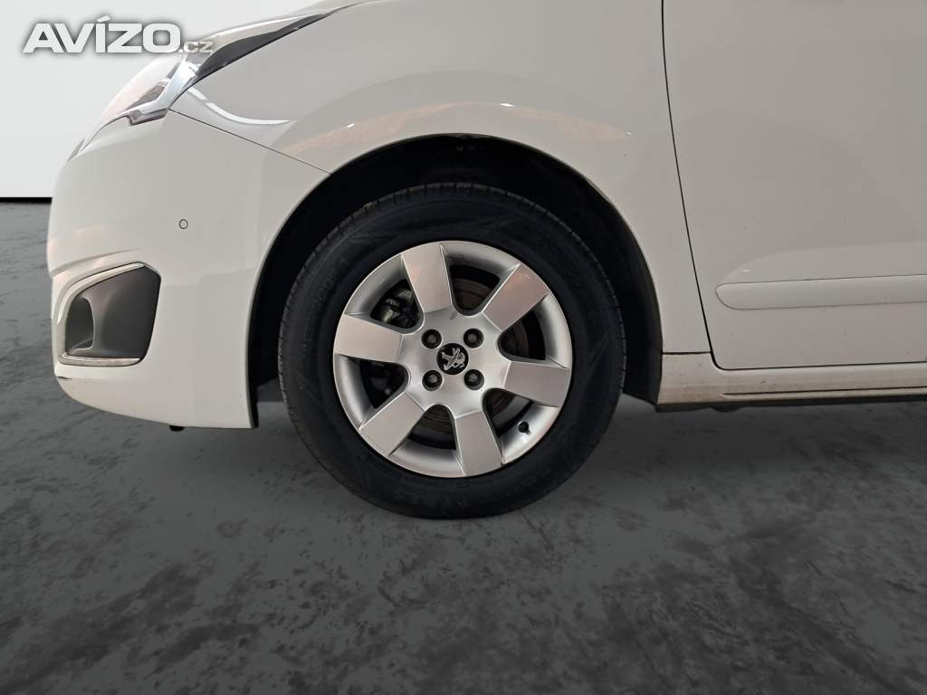 Foto inzerátu Peugeot 5008 2.0 BlueHDi