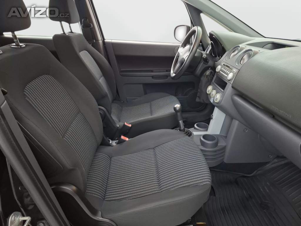 Foto inzerátu Mitsubishi Colt 1.1