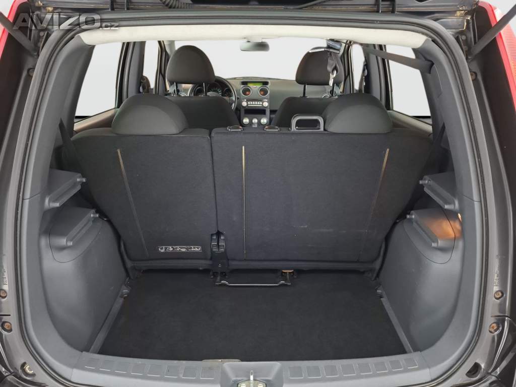 Foto inzerátu Mitsubishi Colt 1.1