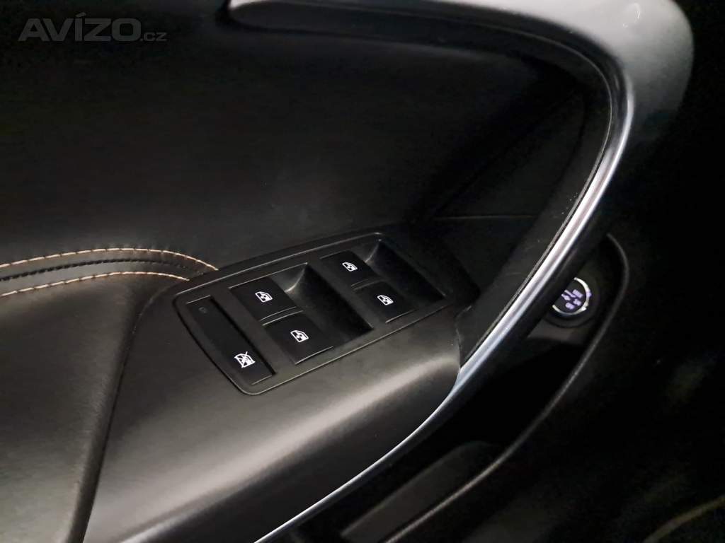 Foto inzerátu Opel Insignia 2.0 BiTurbo CDTI