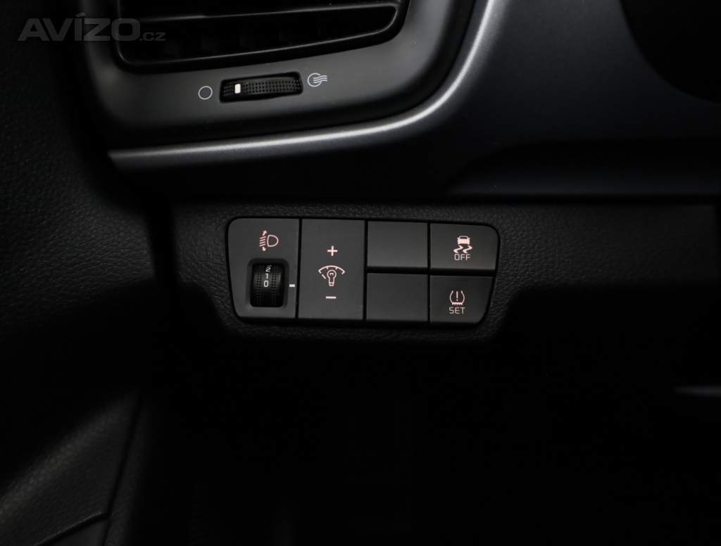 Foto inzerátu Kia Stonic 1.25 CVVT