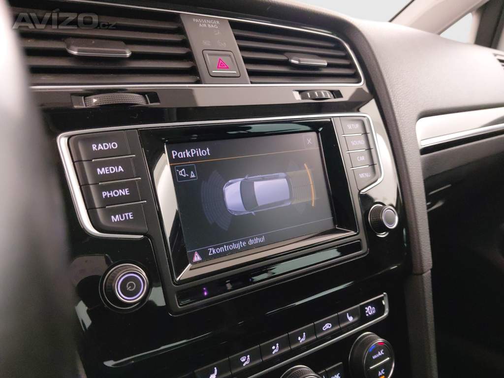 Foto inzerátu VW Golf 1.4 TSI