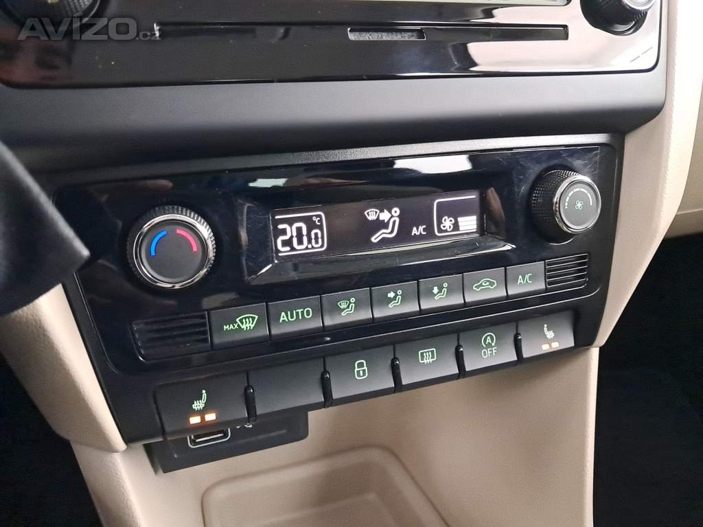 Foto inzerátu Skoda Rapid 1.0 TSI