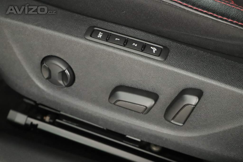 Foto inzerátu Skoda Octavia RS 1.4 TSI iV