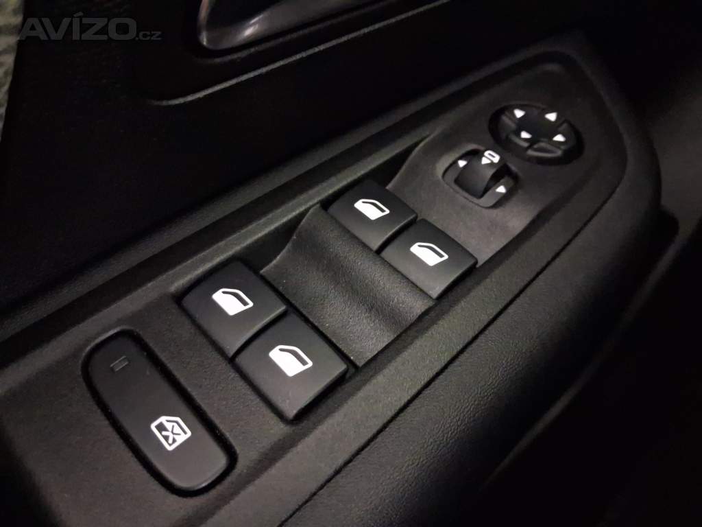Foto inzerátu Citroen C4 1.2 PureTech