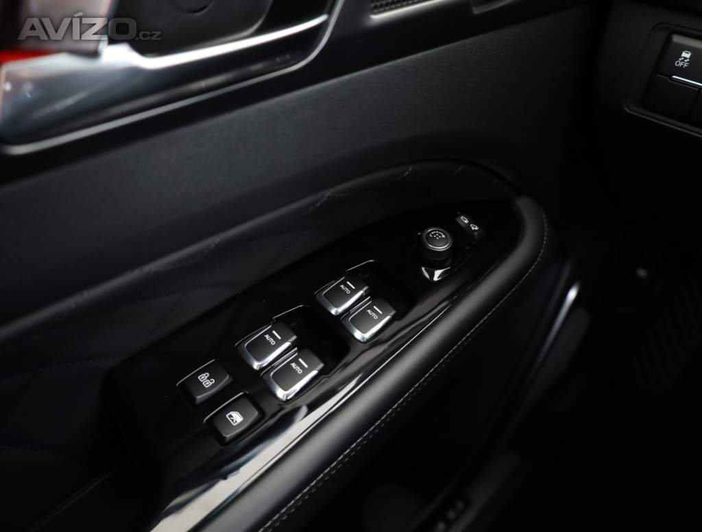 Foto inzerátu SsangYong Rexton 2.2 Diesel
