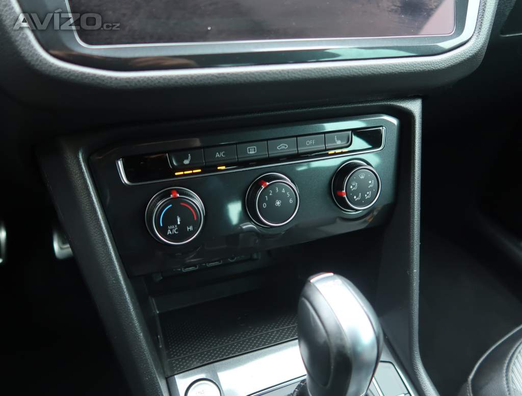 Foto inzerátu VW Tiguan 2.0 TSI