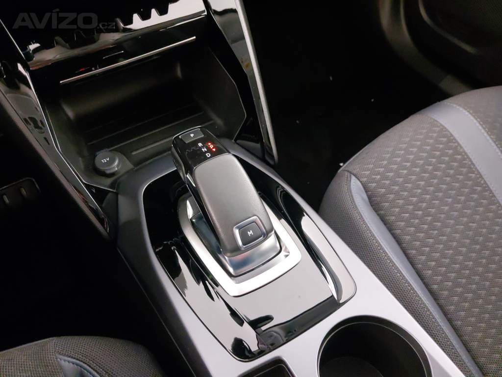 Foto inzerátu Peugeot 2008 1.2 PureTech