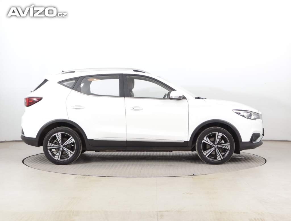 Foto inzerátu MG ZS SUV EV 42.5 kWh