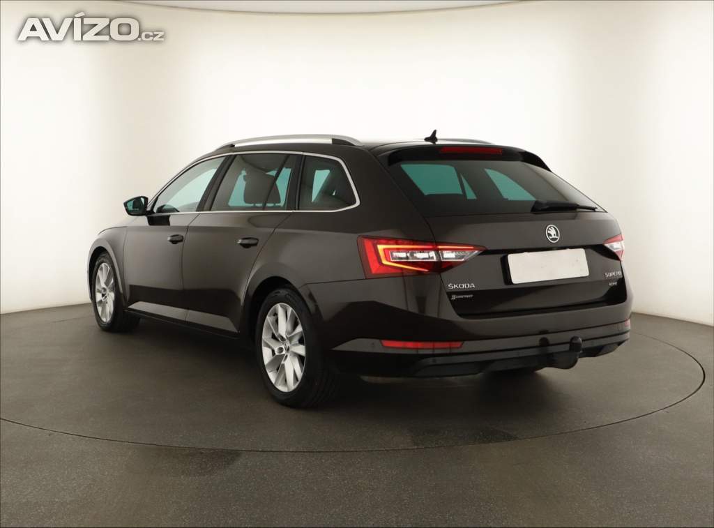 Foto inzerátu Skoda Superb 2.0 TDI