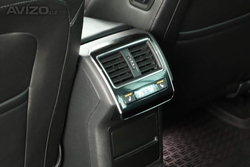 Foto inzerátu Skoda Superb 2.0 TDI