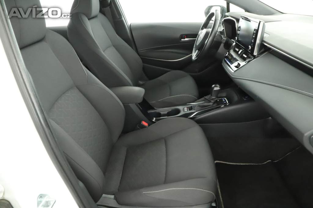 Foto inzerátu Toyota Corolla 1.8 Hybrid