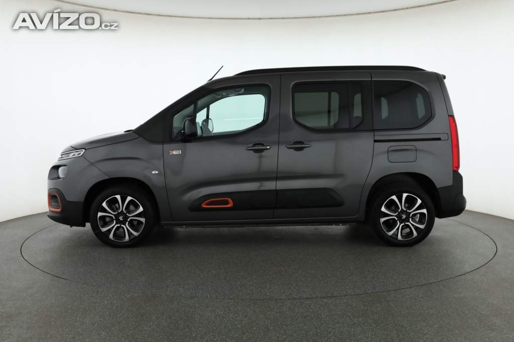 Foto inzerátu Citroen e-Berlingo 50 kWh