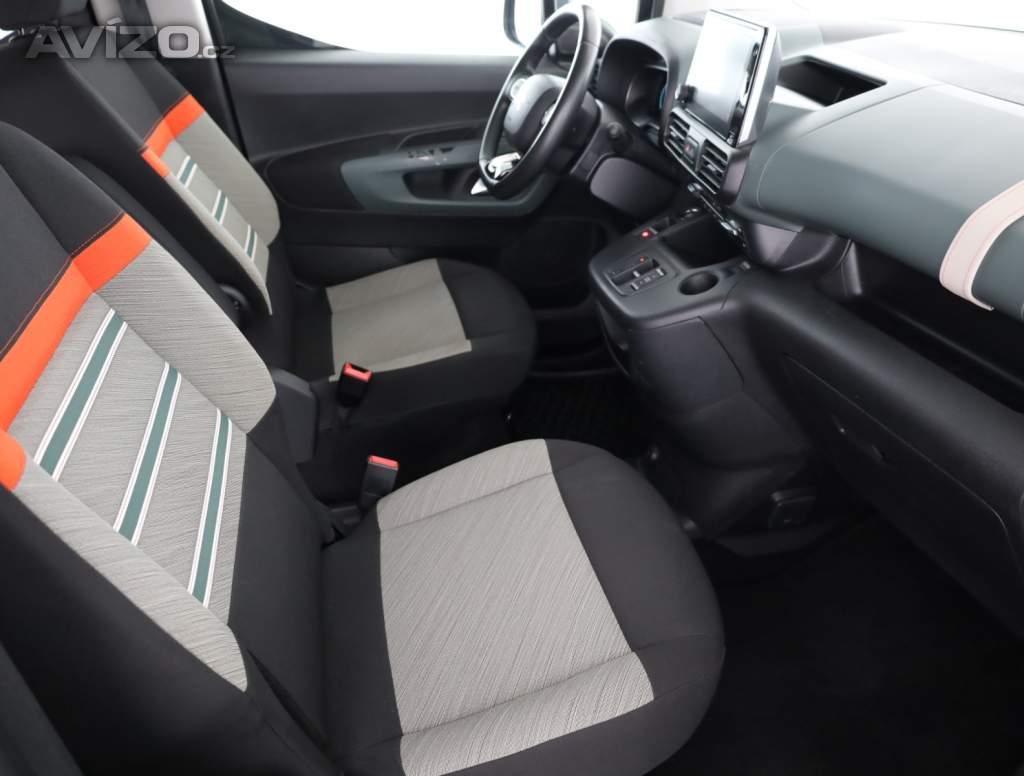 Foto inzerátu Citroen e-Berlingo 50 kWh