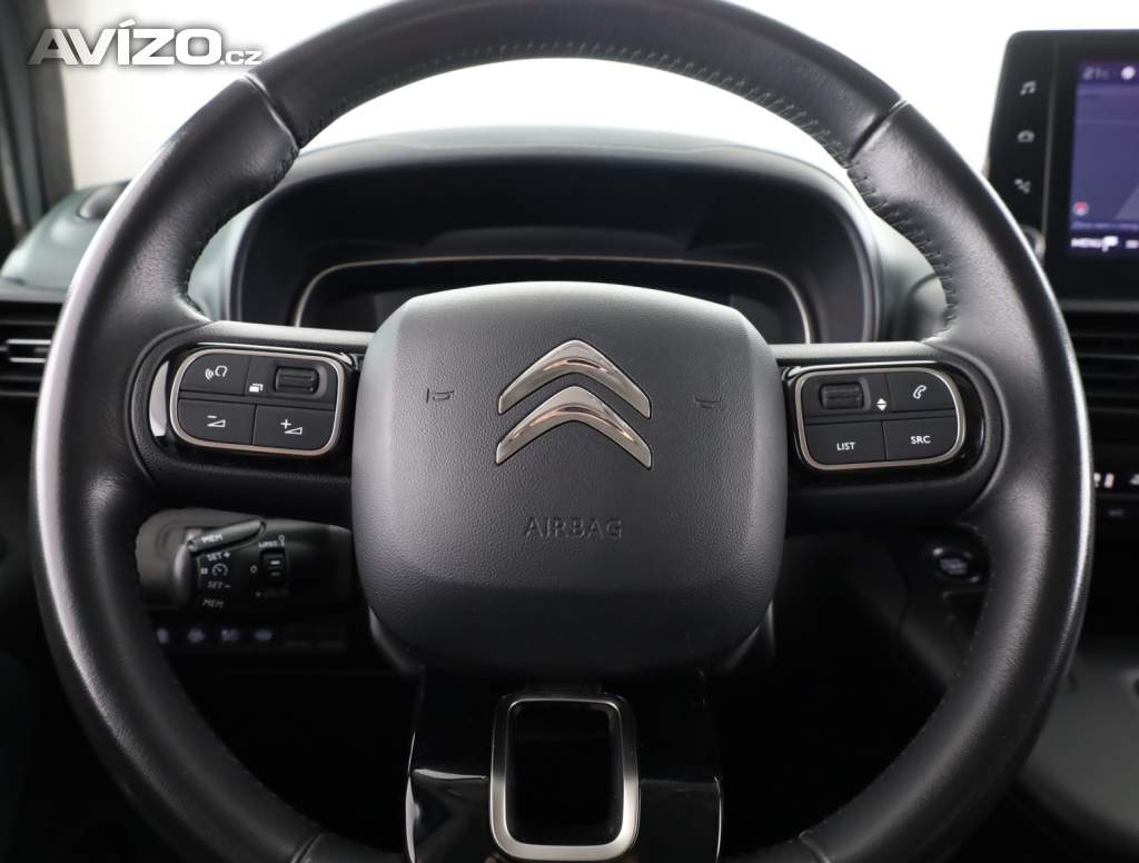 Foto inzerátu Citroen e-Berlingo 50 kWh