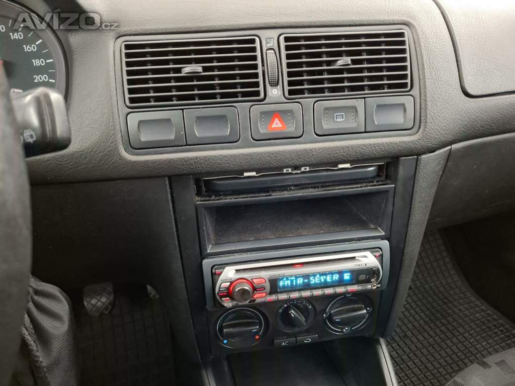 Foto inzerátu VW Golf 1.9 SDI