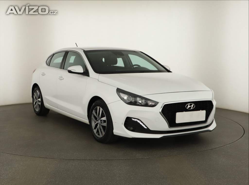 Hyundai i30 Fastback 1.6 CRDi