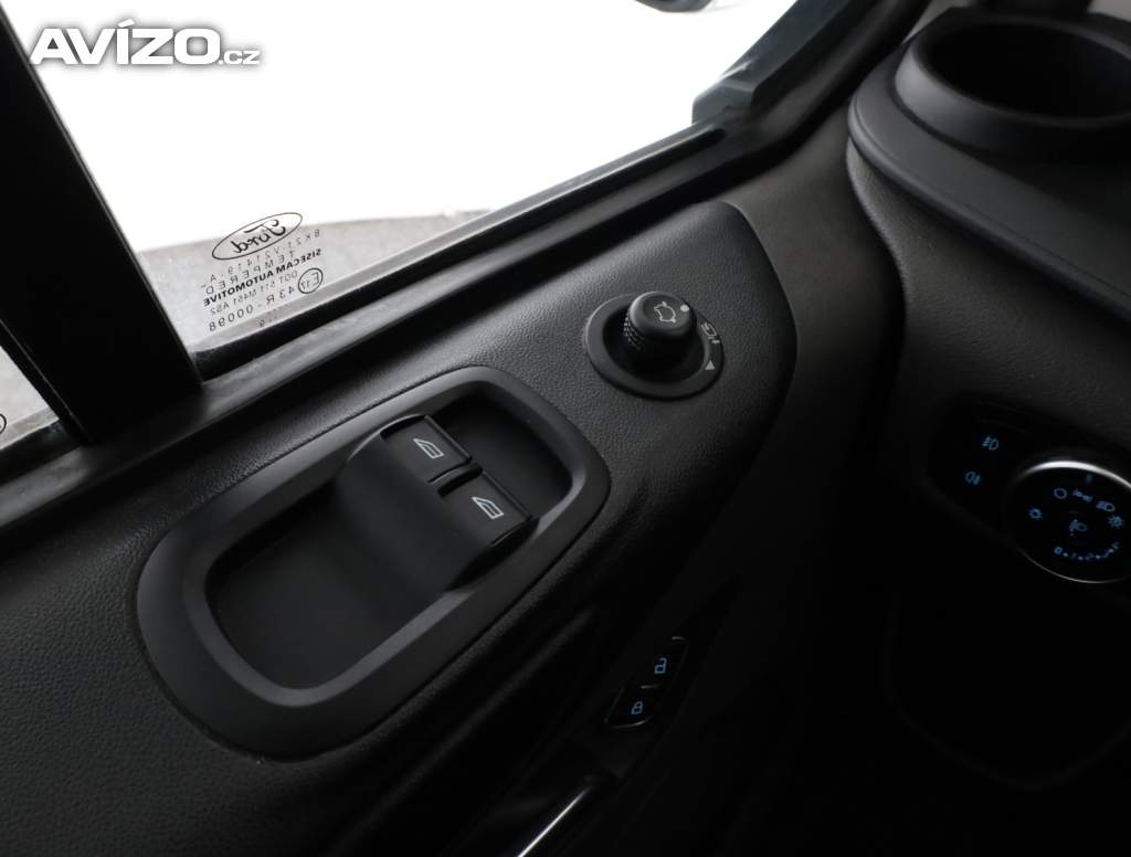 Foto inzerátu Ford Transit Custom 2.0 EcoBlue