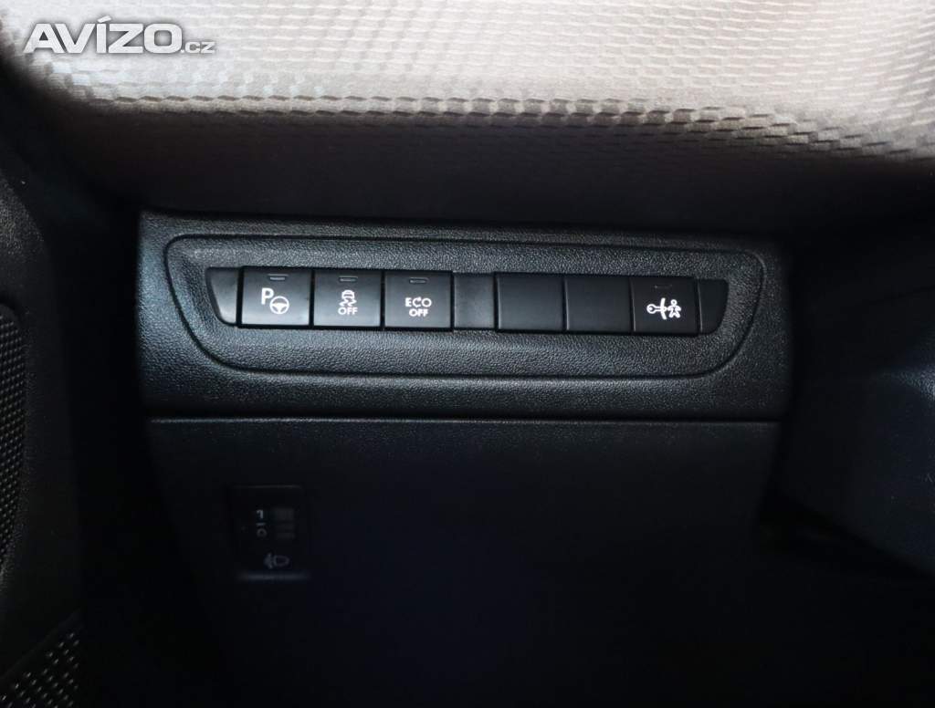 Foto inzerátu Peugeot 2008 1.6 e-HDi