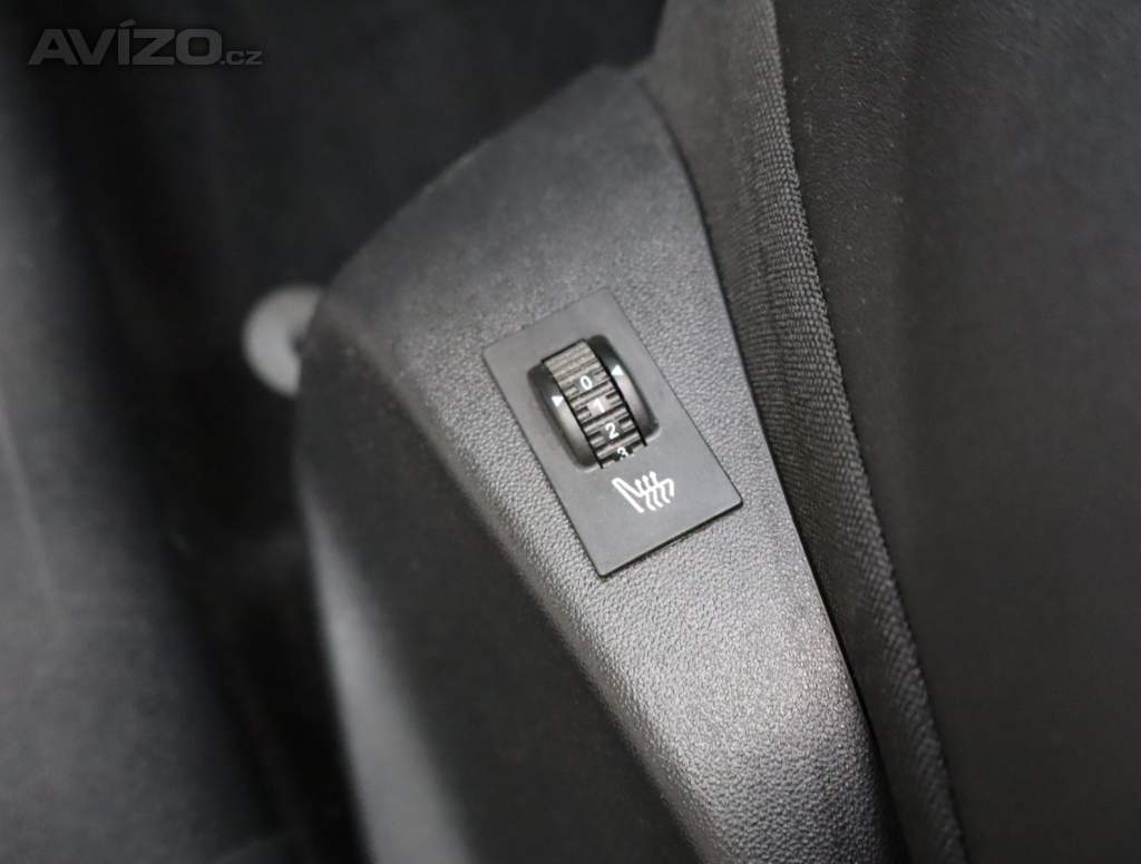Foto inzerátu Peugeot 2008 1.6 e-HDi