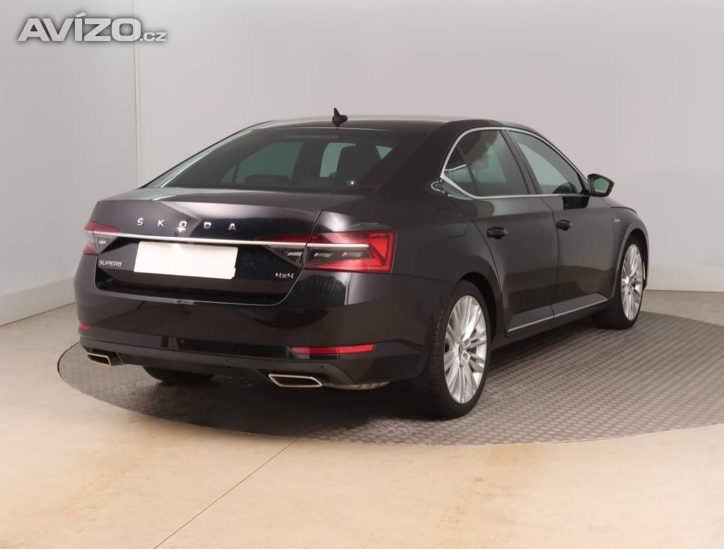 Foto inzerátu Skoda Superb 2.0 TSI
