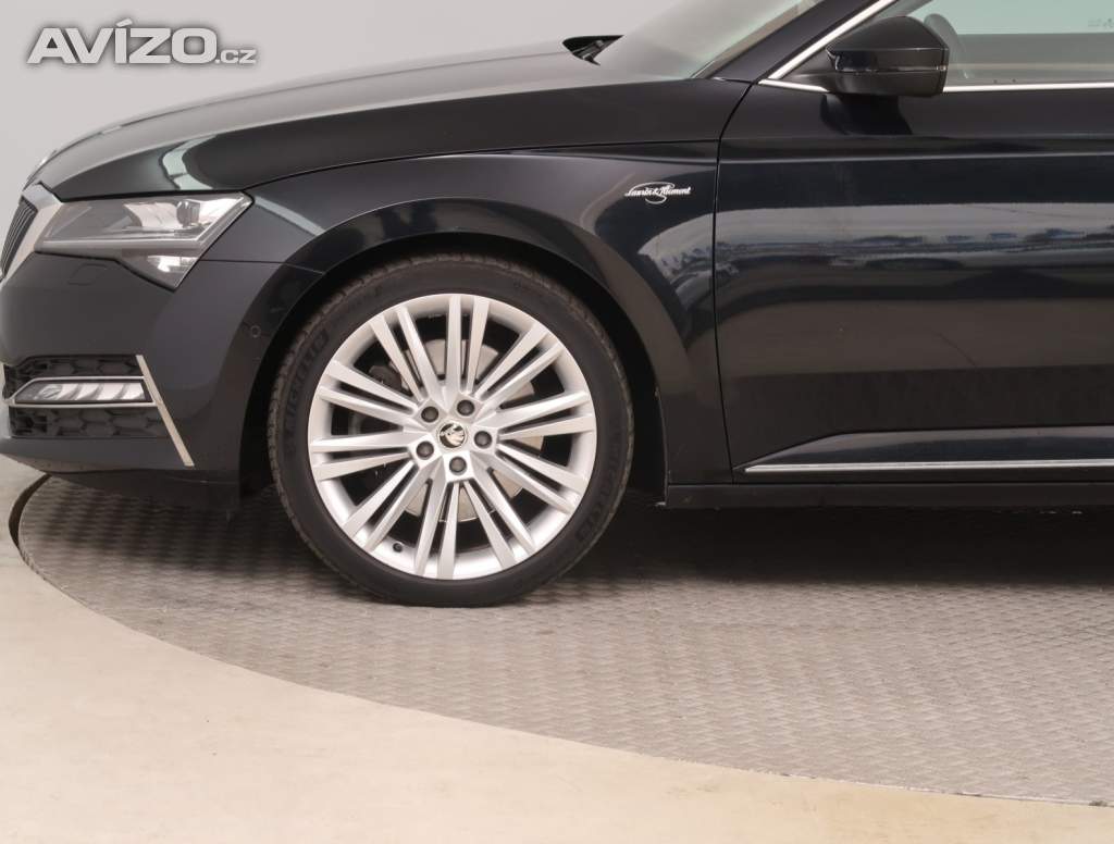 Foto inzerátu Skoda Superb 2.0 TSI