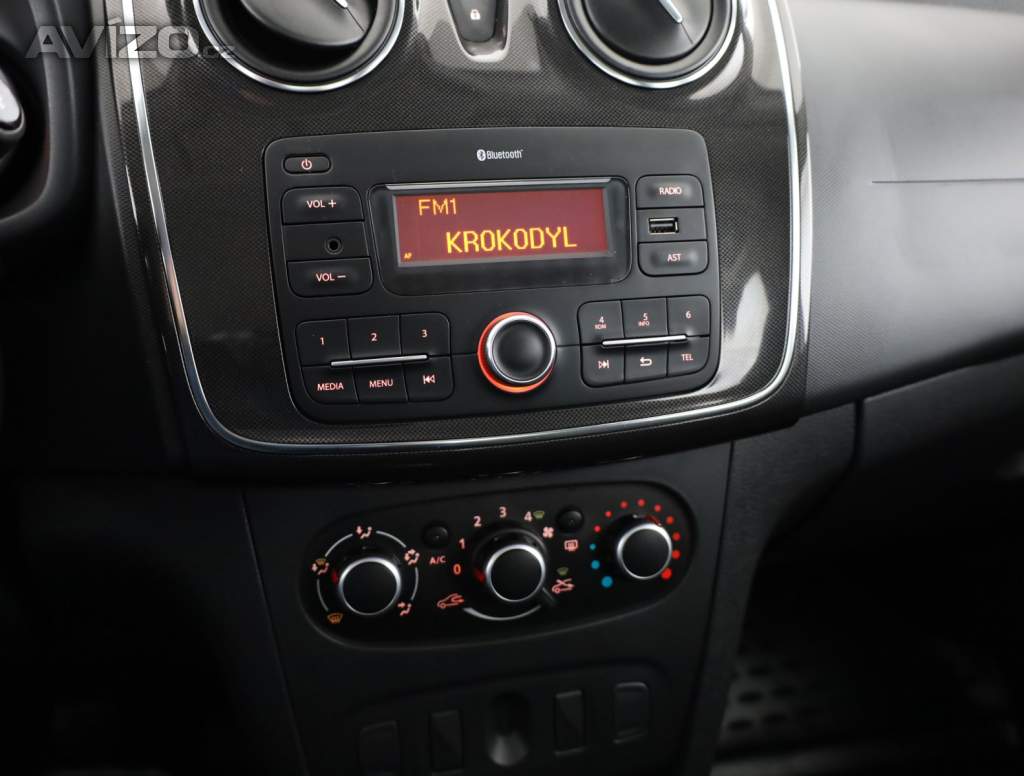 Foto inzerátu Dacia Logan 1.0 SCe