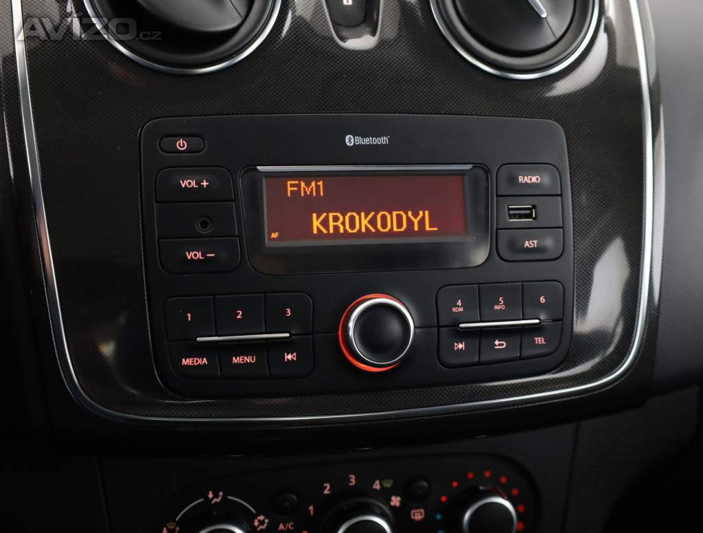 Foto inzerátu Dacia Logan 1.0 SCe