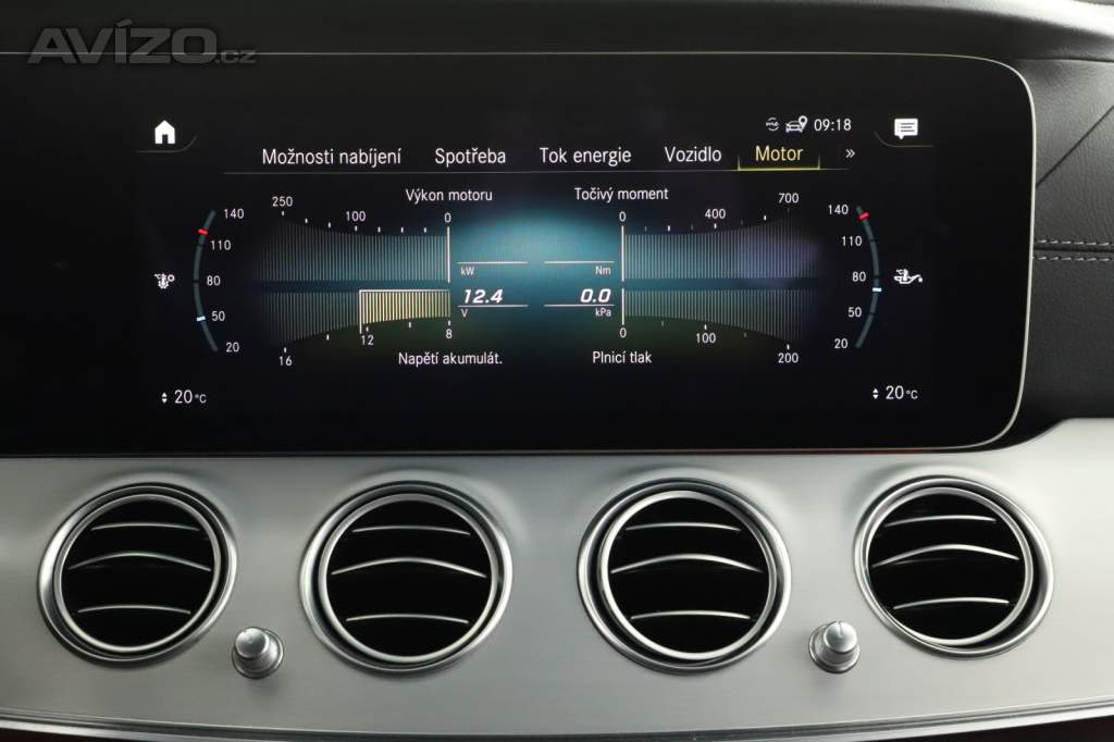 Foto inzerátu Mercedes E E 300 e 4MATIC