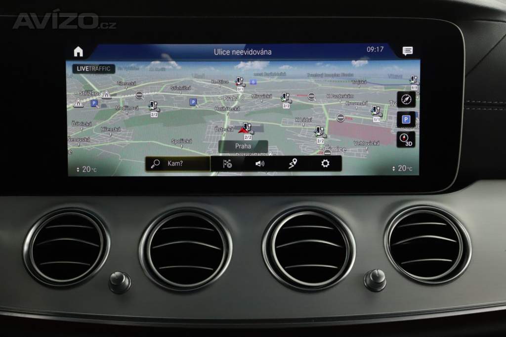 Foto inzerátu Mercedes E E 300 e 4MATIC