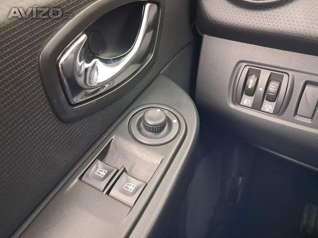 Foto inzerátu Renault Clio 1.2 16V