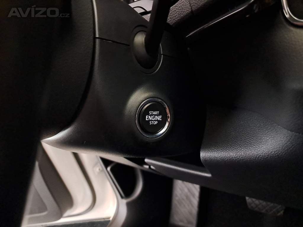 Foto inzerátu Skoda Karoq 1.6 TDI