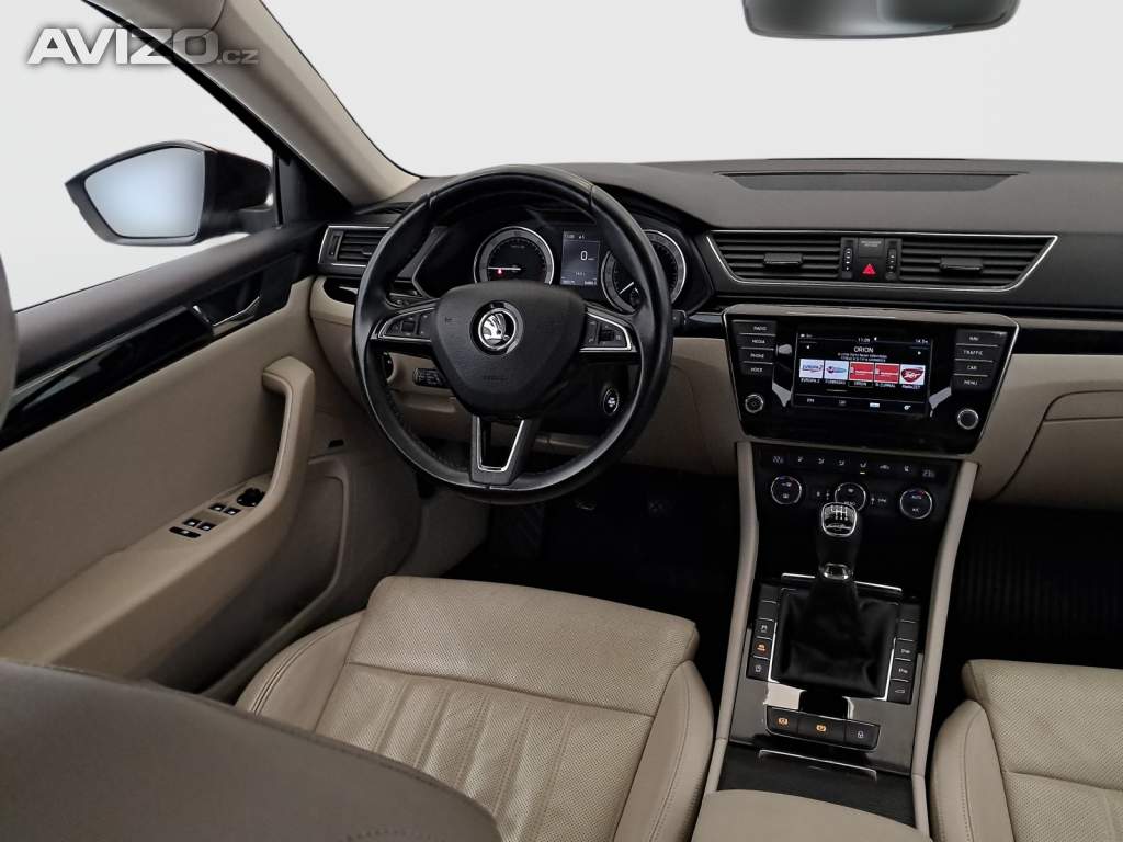 Foto inzerátu Skoda Superb 2.0 TDI 4x4