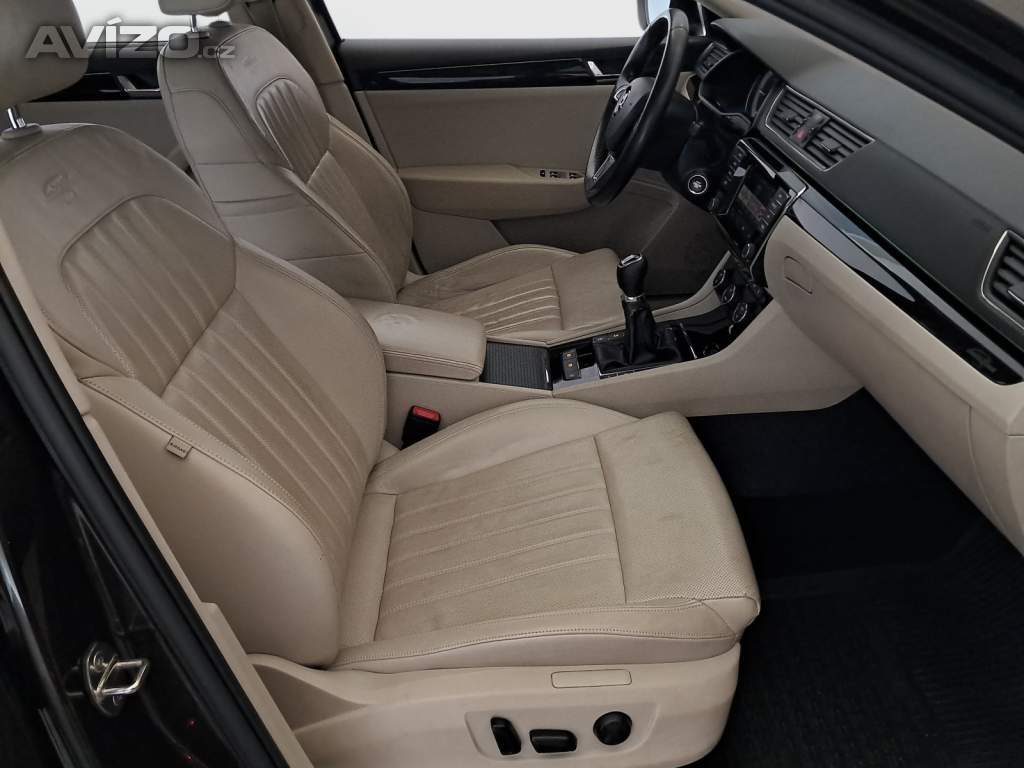 Foto inzerátu Skoda Superb 2.0 TDI 4x4