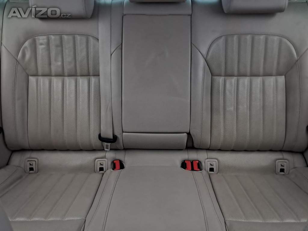Foto inzerátu Skoda Superb 2.0 TDI 4x4