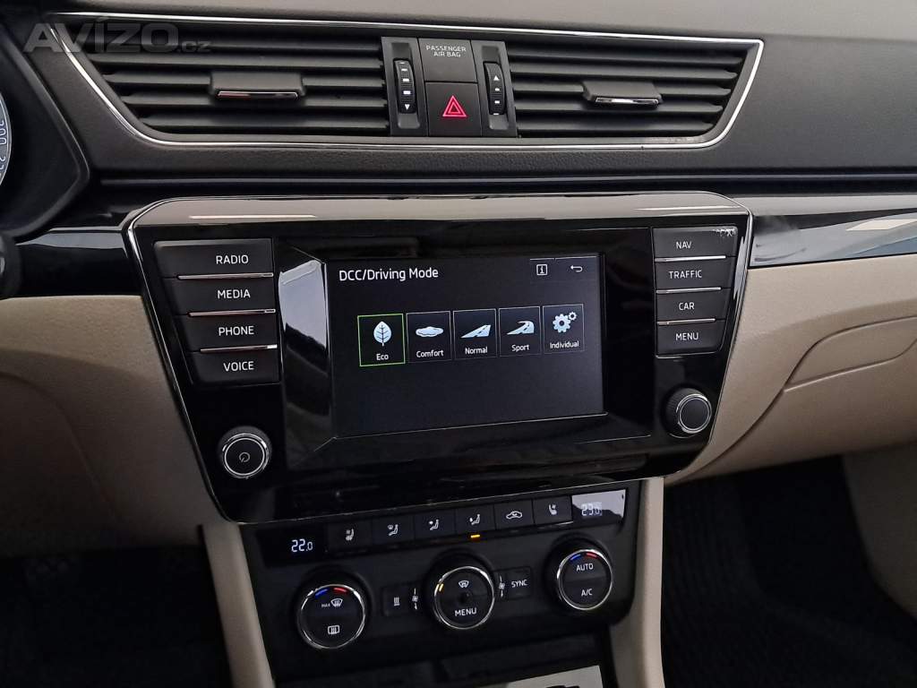 Foto inzerátu Skoda Superb 2.0 TDI 4x4